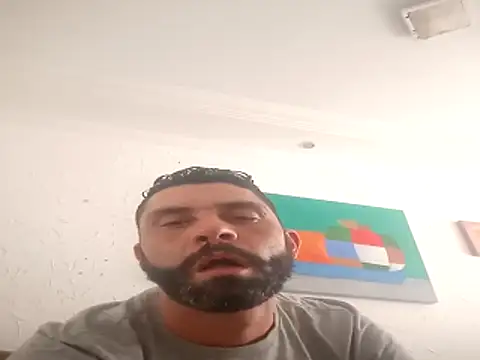 Snapshot of Felipec1112 chatting on 10-17-25, 11:34 Felipec1112 online show from 10-17-25, 11:34