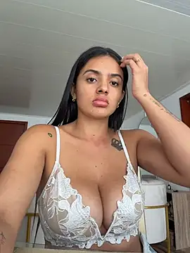 AnaaFaith  online show from 04-03-26, 05:08