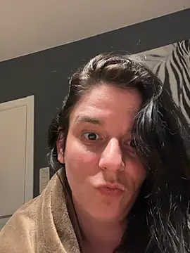 hottyFcup online show from 03-26-26, 07:45