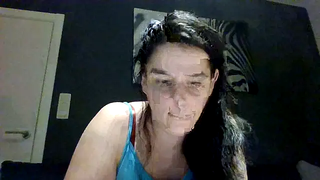 hottyFcup online show from 11-20-25, 07:47