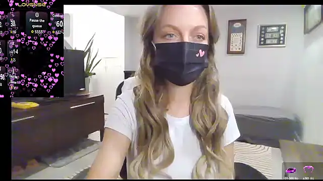 Snapshot of Magical_Milf_MelissaXX chatting on 09-29-25, 12:55 Magical Milf MelissaXX online show from 09-29-25, 12:55