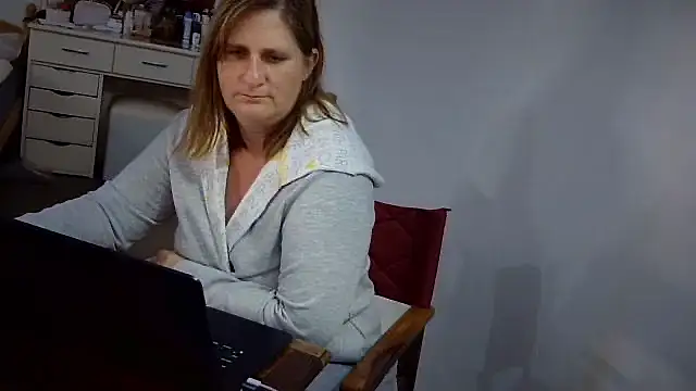 LiebeMaus online show from 10-14-25, 05:57