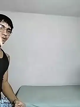 Manuel Mateus1 online show from 11-04-25, 02:59