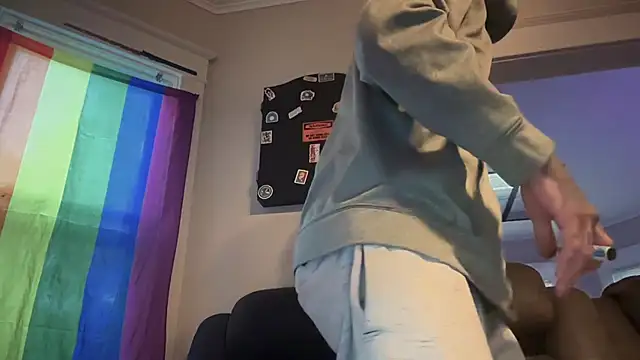 Snapshot of VeeJay48826 chatting on 09-17-25, 11:34 VeeJay48826 online show from 09-17-25, 11:34