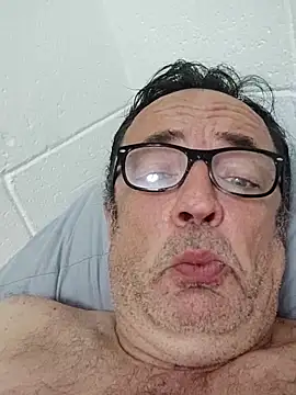 Txacas online show from 09-14-25, 04:24