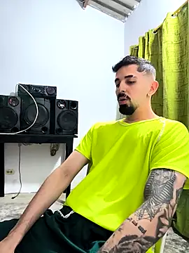 giannis090 online show from 10-19-25, 12:35