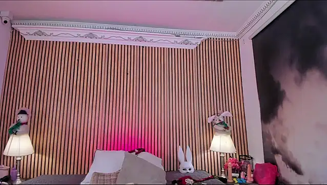 keeyla stone online show from 12-21-25, 09:48