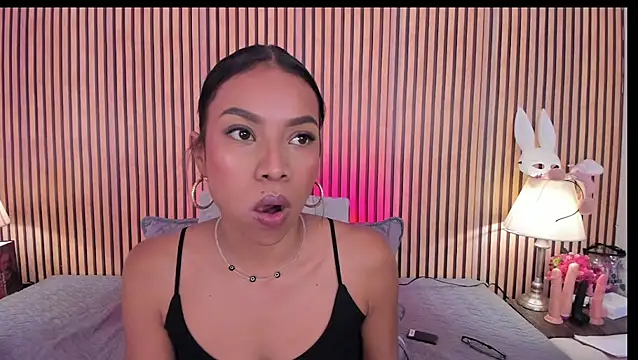 keeyla stone online show from 01-06-26, 10:36