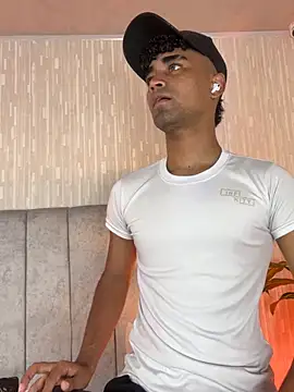 Jacob 606 online show from 02-08-26, 04:48