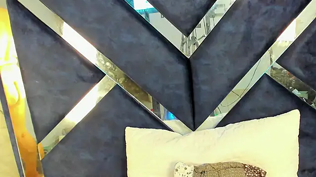 VanessaHard as online show from 01-09-26, 08:05