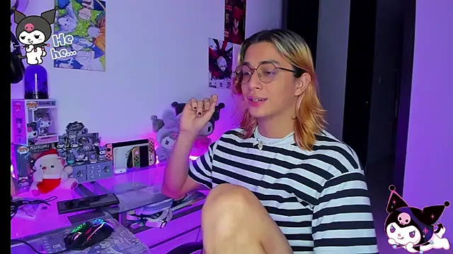 KeitaMoon online show from 11-04-25, 10:35