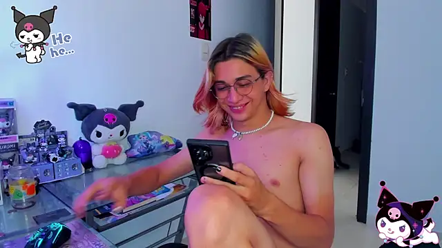 KeitaMoon online show from 09-25-25, 05:19