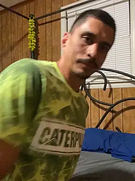 Snapshot of SlimSexxxy69 chatting on 09-14-25, 01:50 SlimSexxxy69 online show from 09-14-25, 01:50