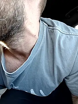 Snapshot of bubblebuttnes chatting on 03-06-26, 02:01 bubblebuttnes online show from 03-06-26, 02:01