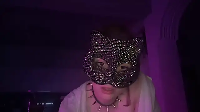 Lunahadidd online show from 03-05-26, 12:51