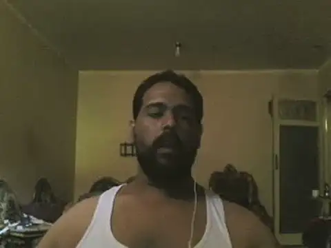 Snapshot of elpoop7305 chatting on 10-12-25, 11:22 elpoop7305 online show from 10-12-25, 11:22