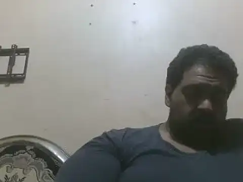 elpoop7305 online show from 04-01-26, 11:34