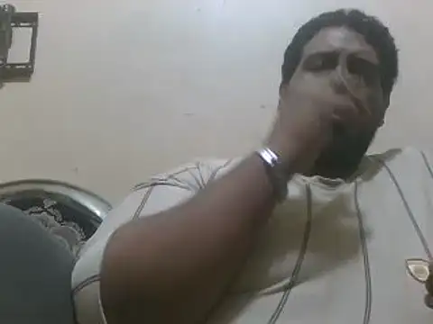 elpoop7305 online show from 05-12-26, 05:37