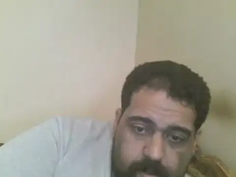 elpoop7305 online show from 04-12-26, 12:30