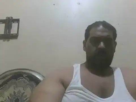 elpoop7305 online show from 05-31-26, 11:27