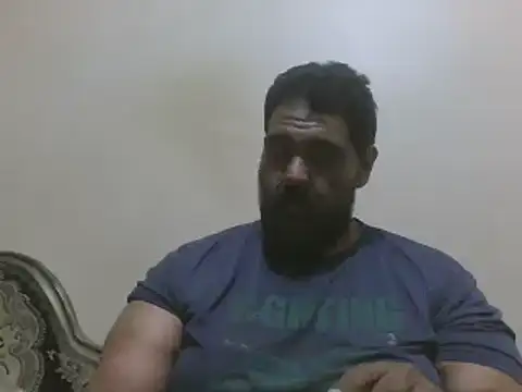 elpoop7305 online show from 02-11-26, 09:36