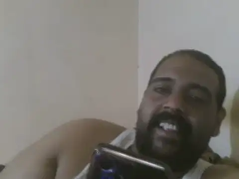 Snapshot of elpoop7305 chatting on 07-14-26, 05:19 elpoop7305 online show from 07-14-26, 05:19