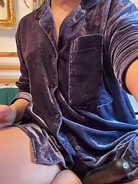 DahliaVonLure online show from 02-13-26, 12:32