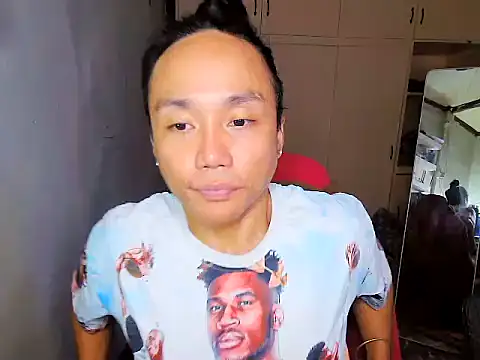 YourNikkieXxx online show from 12-16-25, 08:40