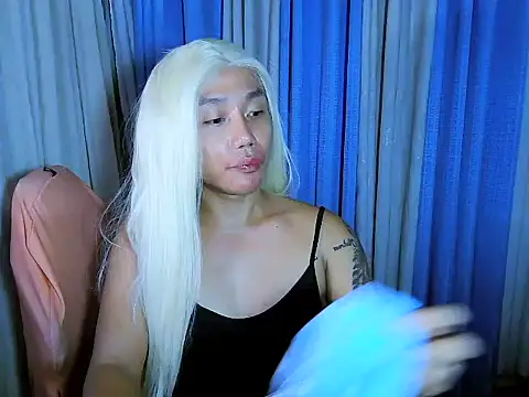 Snapshot of YourNikkieXxx chatting on 07-09-26, 10:26 YourNikkieXxx online show from 07-09-26, 10:26