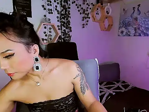 YourNikkieXxx online show from 09-28-25, 10:55