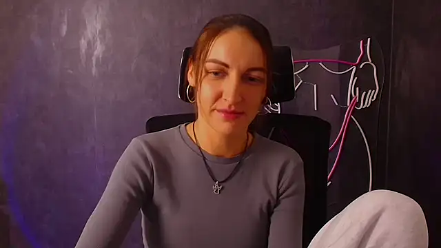 Aurora Loveu online show from 09-12-25, 10:20