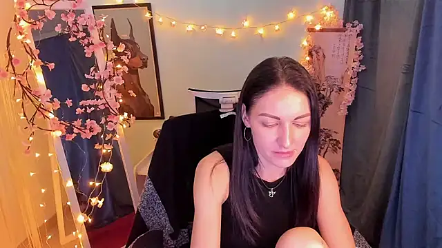 Aurora Loveu online show from 02-08-26, 09:45