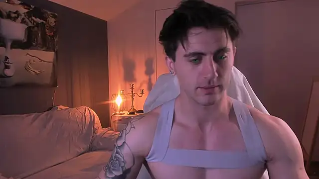 Oscar Miller  online show from 09-22-25, 08:59