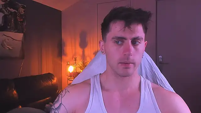 Oscar Miller  online show from 10-11-25, 09:27