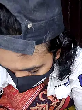 kiron204279 online show from 11-02-25, 11:37