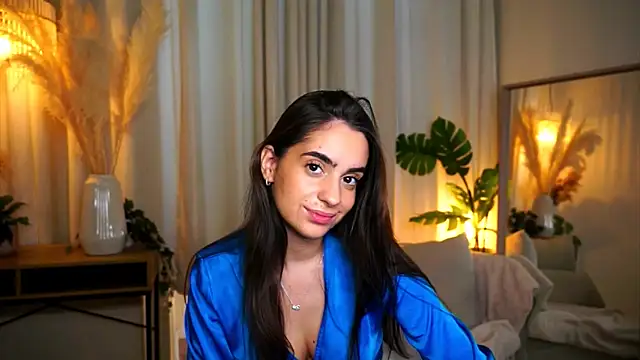 Snapshot of miilky_wayy chatting on 10-08-25, 10:28 miilky wayy online show from 10-08-25, 10:28
