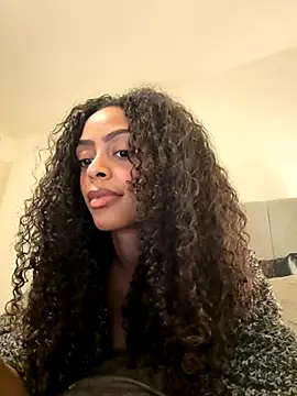 yasmingarcia online show from 11-03-25, 12:31