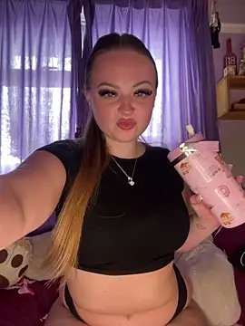 SexySashaxox online show from 05-18-26, 02:33