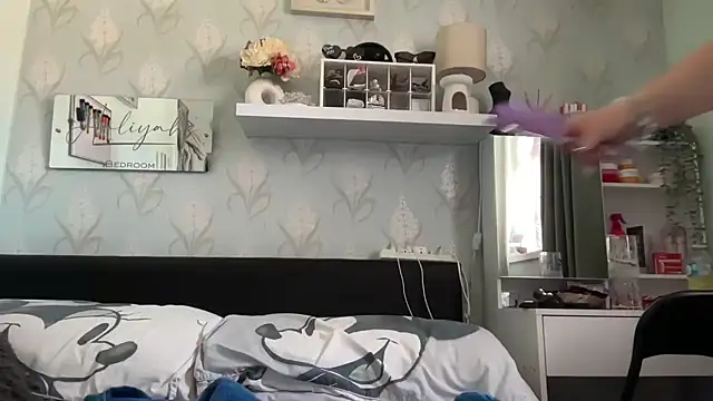 SexySashaxox online show from 10-06-25, 10:27