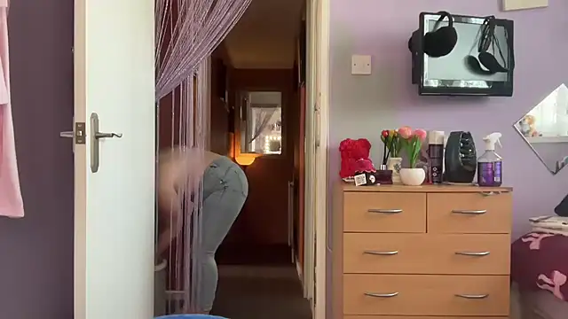 SexySashaxox online show from 02-25-26, 02:06