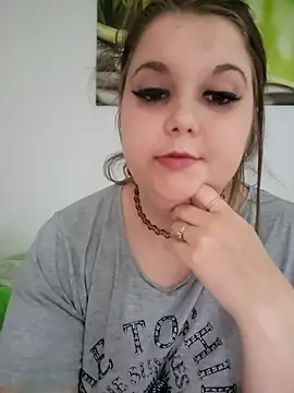 LioEstxh online show from 04-25-26, 05:43