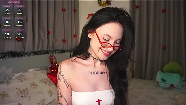 Alice 1n Wonderland  online show from 01-09-26, 11:17