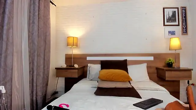 JenniferAuriston online show from 02-13-26, 10:32