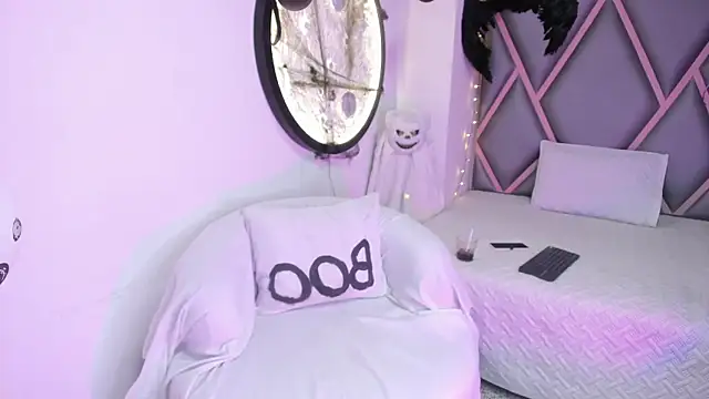 chubby sexy  online show from 10-21-25, 04:01