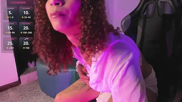 chubby sexy  online show from 11-09-25, 12:31