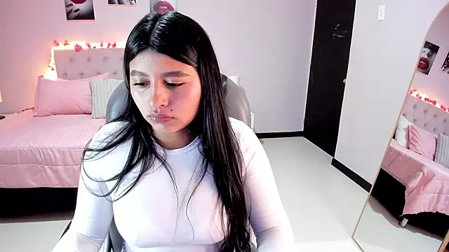Miss Cataleya   online show from 05-25-26, 12:37