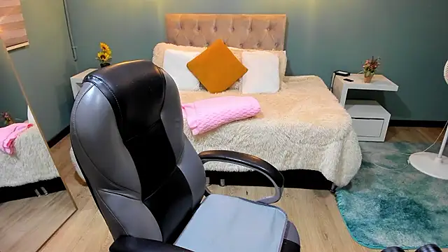 Miss Cataleya   online show from 01-17-26, 11:36