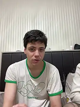 lovburger online show from 05-07-26, 03:59