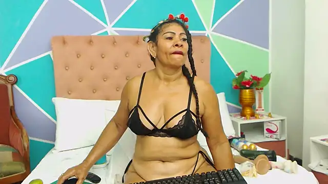 Morenaza6420 online show from 04-16-26, 11:18