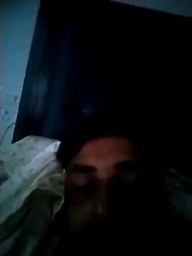 Snapshot of creatureneed1 chatting on 09-09-25, 02:32 creatureneed1 online show from 09-09-25, 02:32